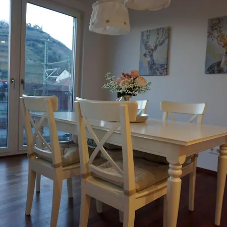 Penthouse Burgblick Mit Dachterrasse 아파트