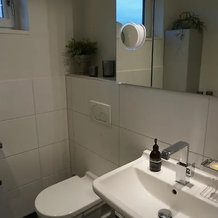 아파트 Penthouse Burgblick Mit Dachterrasse 스타우펜임브라이스가우